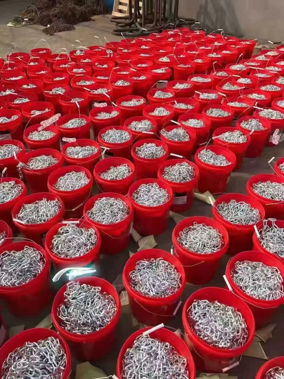 Stainless steel chain