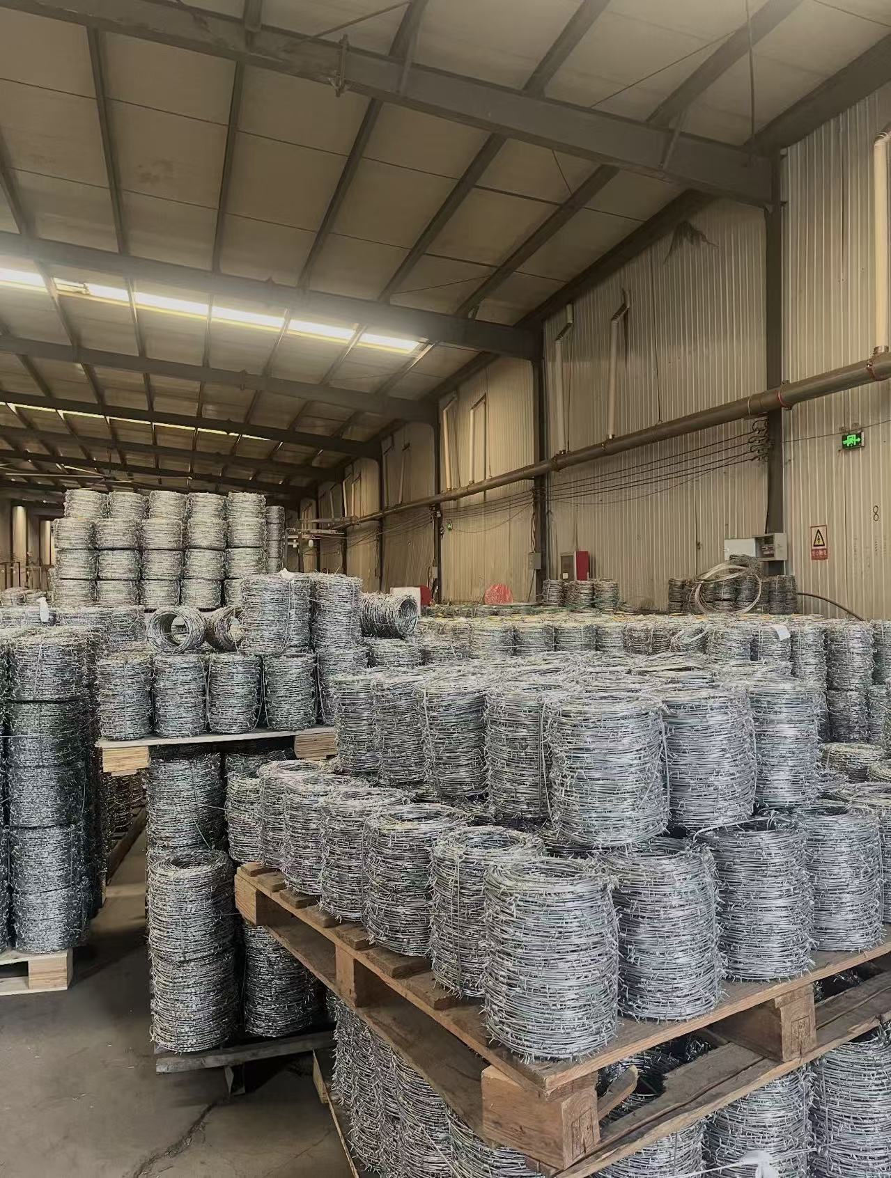 BARBED WIRE BARBED WIRE